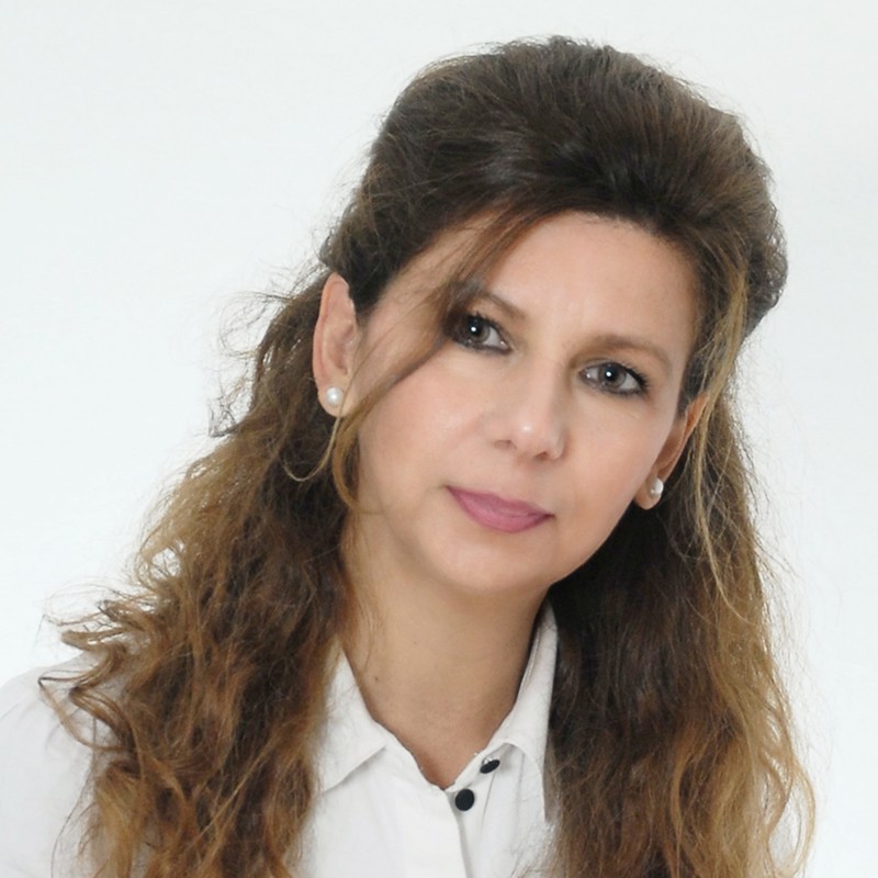 Fay karitzi